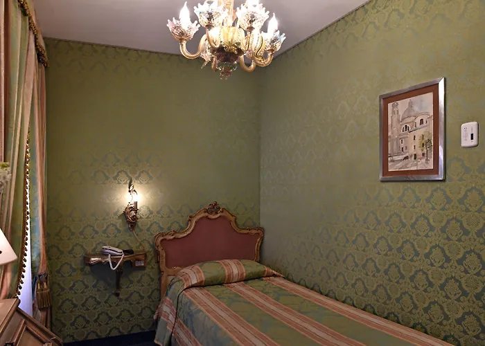 Hotel Bel Sito E Berlino 3*