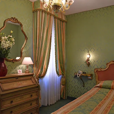 Otel Bel Sito E Berlino Venedik