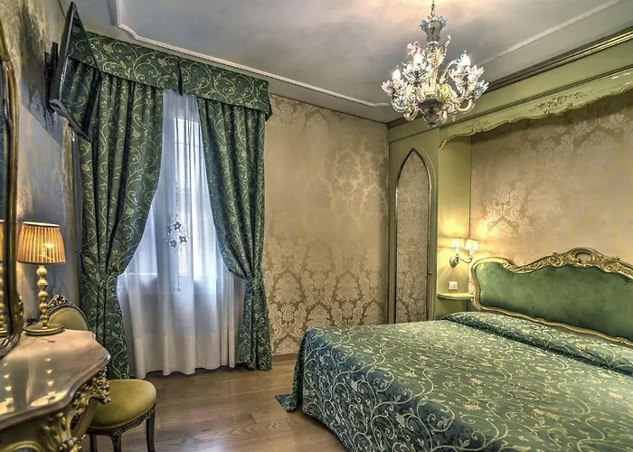 Bel Sito E Berlino Отель 3*